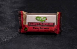 Devonvale Cherry Bakewell Flapjack 95g (24 Pack)